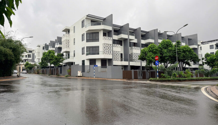 L087 nha thanh pho ca phe (2)